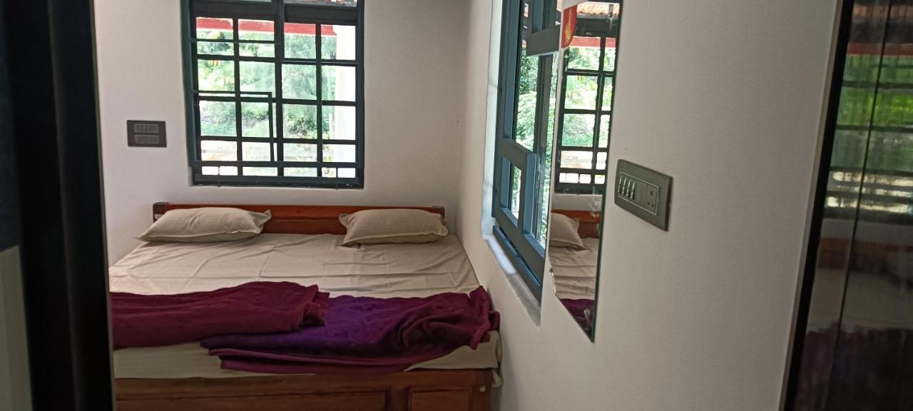 Kund Estate Stay มาดิเครี ภายนอก รูปภาพ